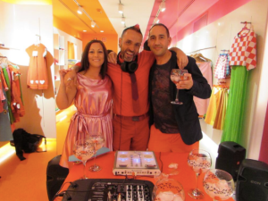 EQUIPO AMENITY MAGAZINE COMPIS DE MODA