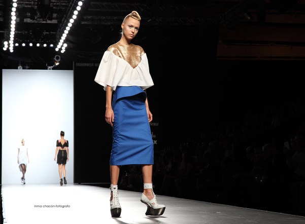 Edición Septiembre 2014 de Mercedes-Benz Fashion Week Madrid. Desfile LEYRE VALIENTE. Fotografía de INMA CHACÓN 