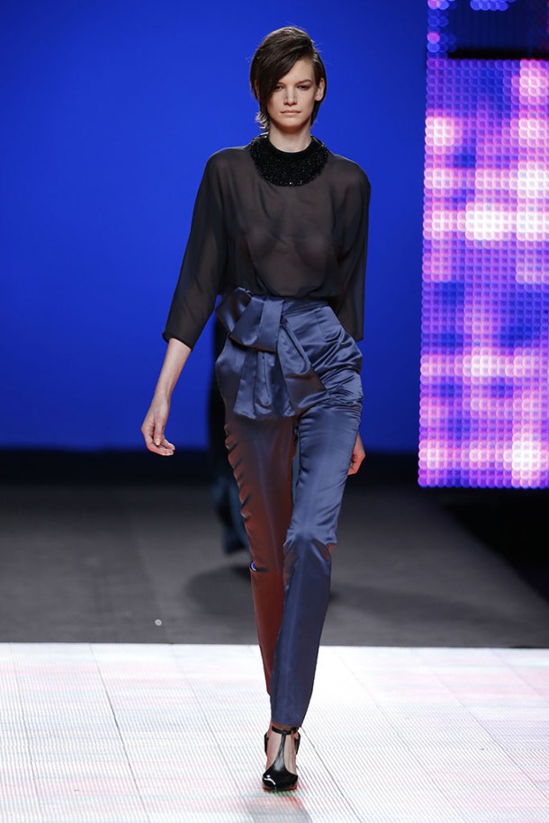 duyos_pasarela_227096579_682x